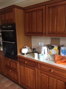 Kitchen cupboards before makeover