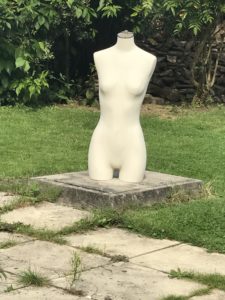 Vintage Mannequin gets a clean