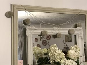 DIY pom-pom garland