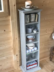 decorating shelves in shepherds hut