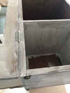 priming inside of pot cupboard