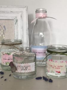 pretty labelled mini glass jars for diy flower arrangements jar crafts