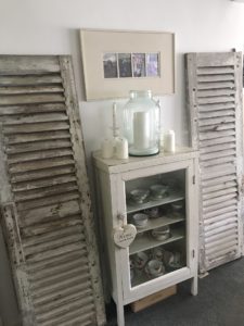 farmhouse shutters craete shabby chic wall decor - rustic shutters