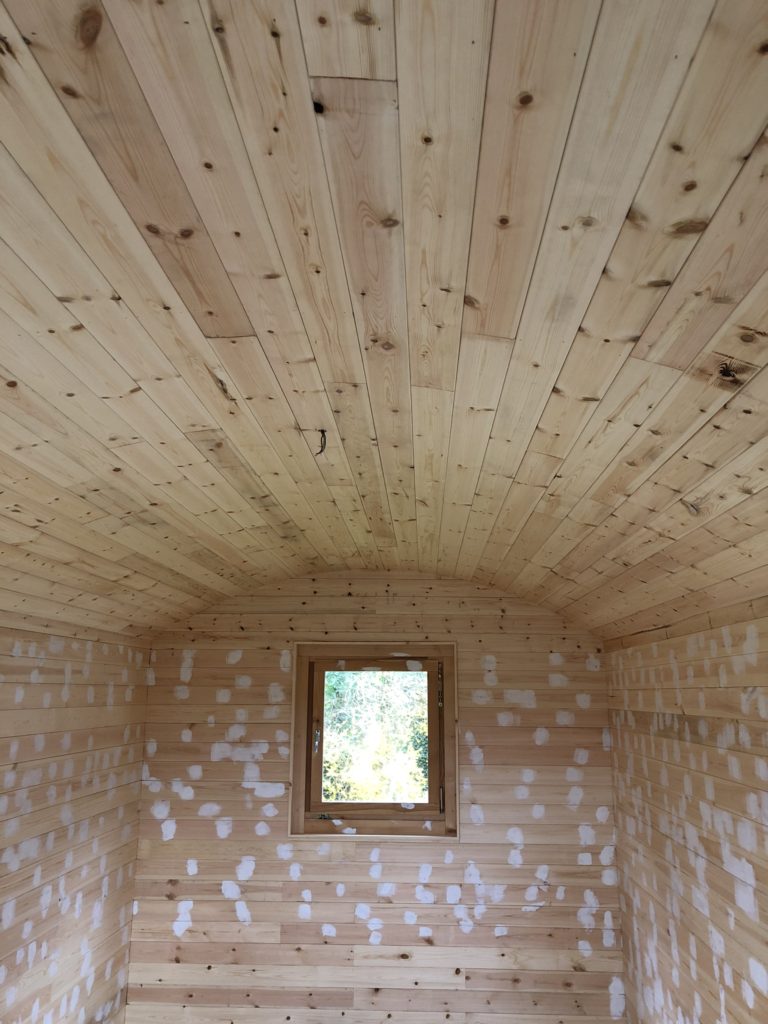 Knotting a pine clad shepherds hut