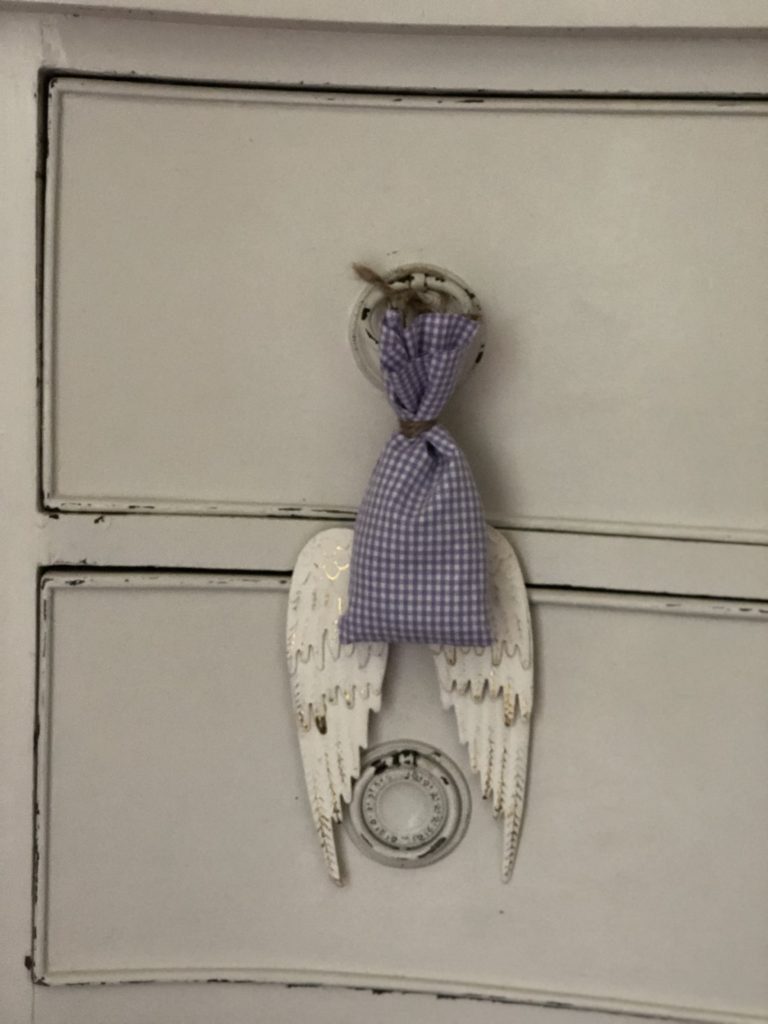 purple gingham lavender bag with chippy angel wings on door handle