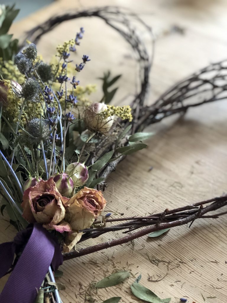 creating a willow heart wreath for autumn home decor