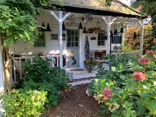 front porch dressed for halloween