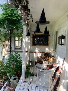 front porch dressed for halloween