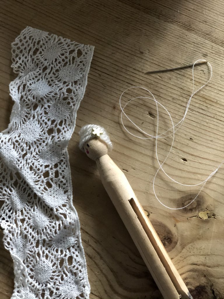 making a fairy peg dolls skirt from lace