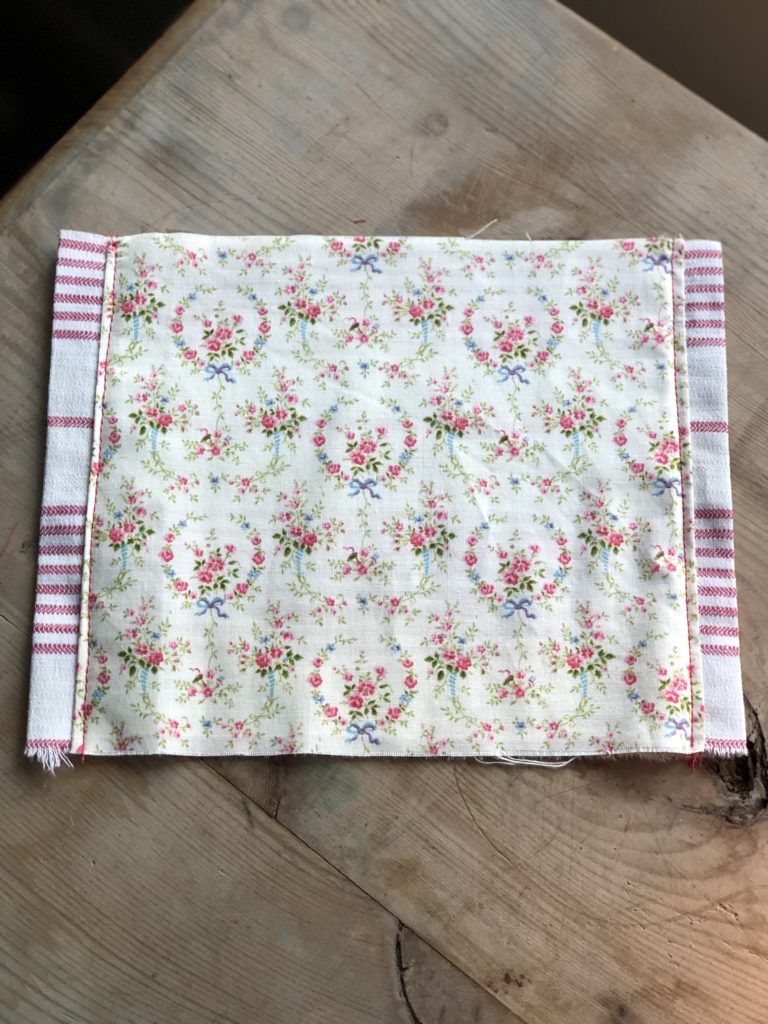 how to make a fabric pocket tissue holder