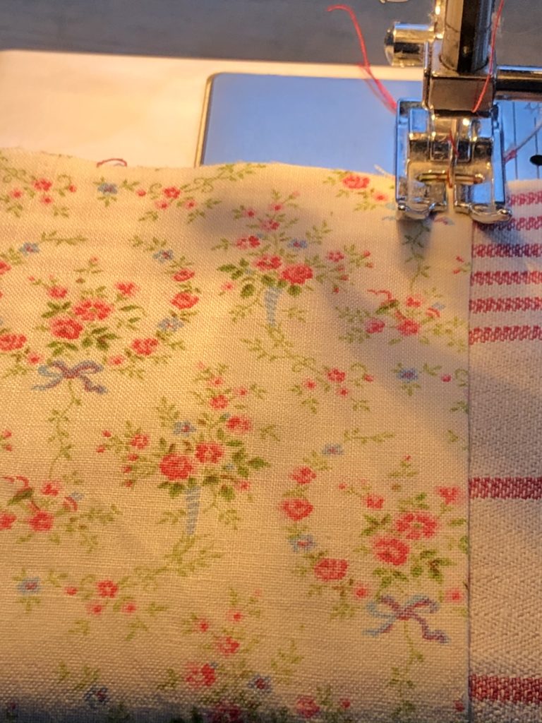 machine stitching fabrics for fabric pocket tissue holder