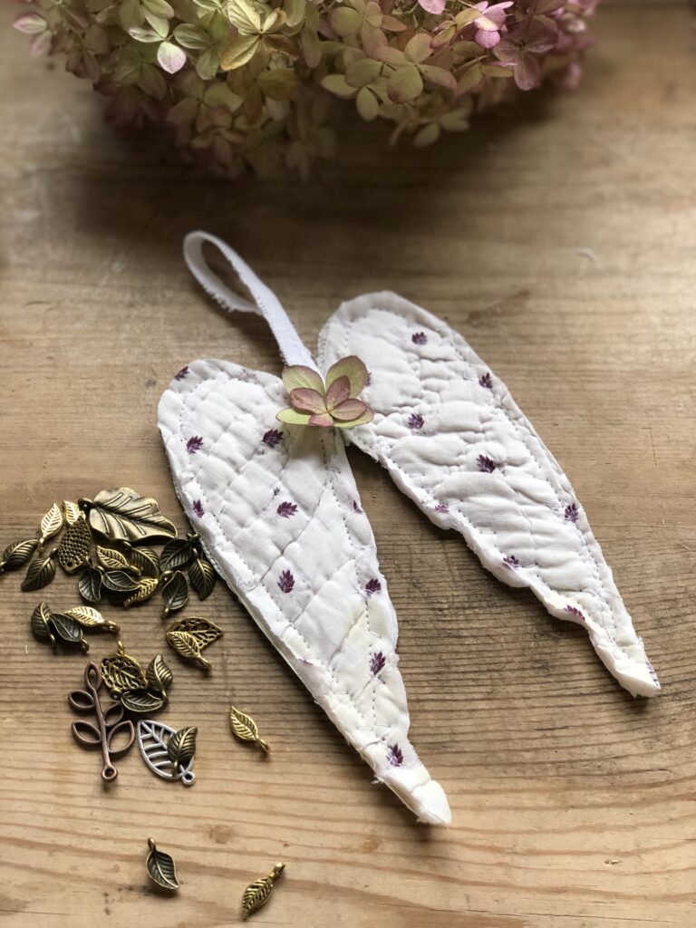 purple vintage craft angel wings