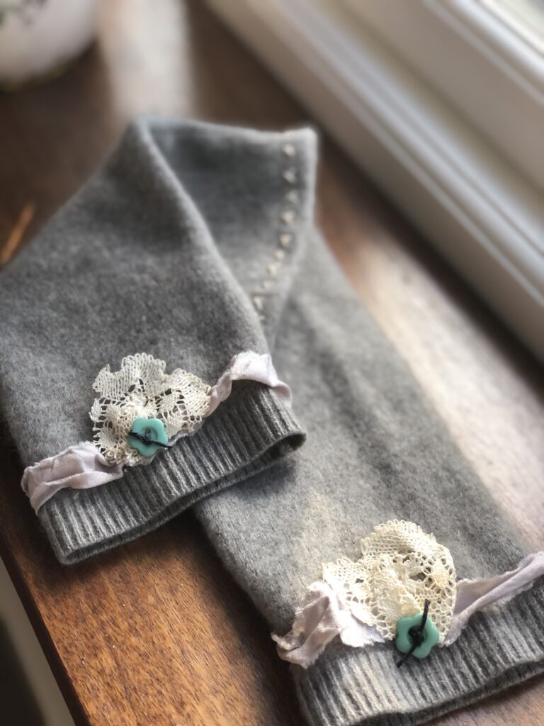 pretty cashmere wrist warmers