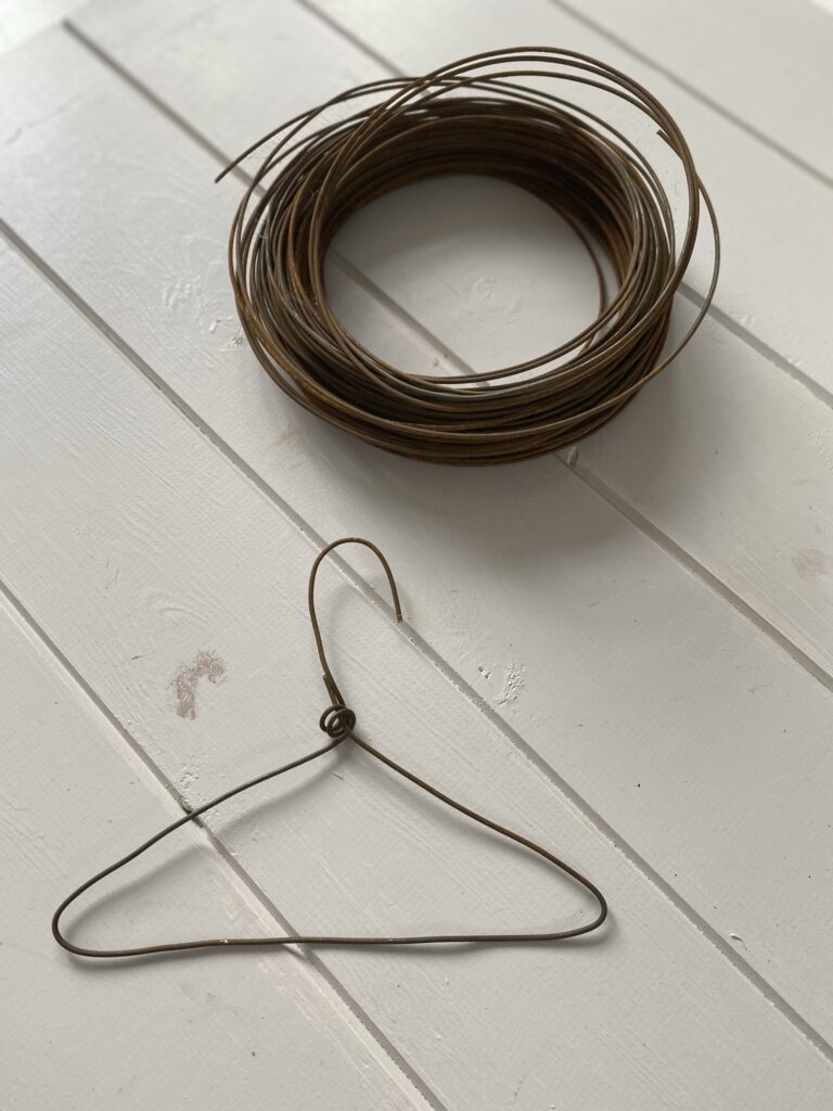 making a rusty wire coat hanger